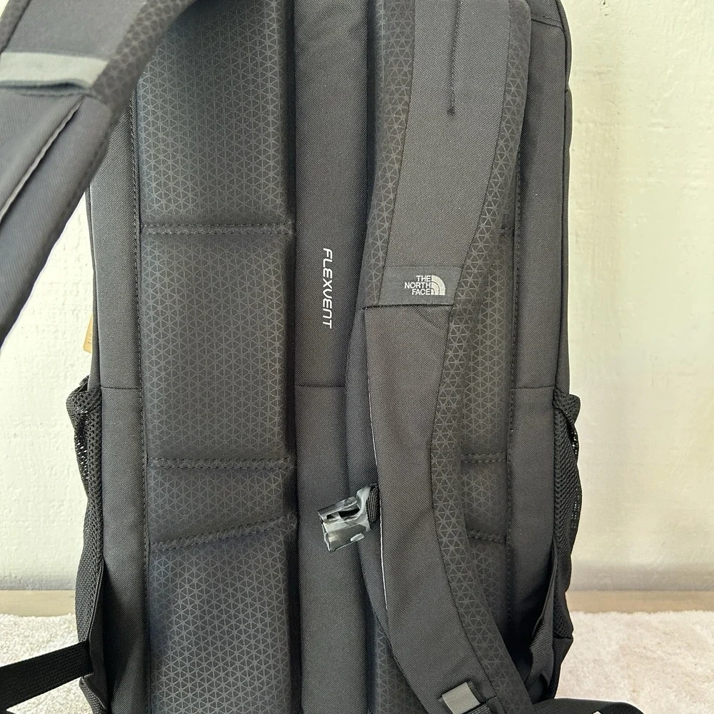 The North Face Stalwart Laptop Backpack Black/Gray Invisalign‎ Logo BNWT